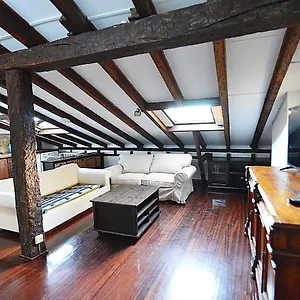 La Mansarda By Just Apartamento